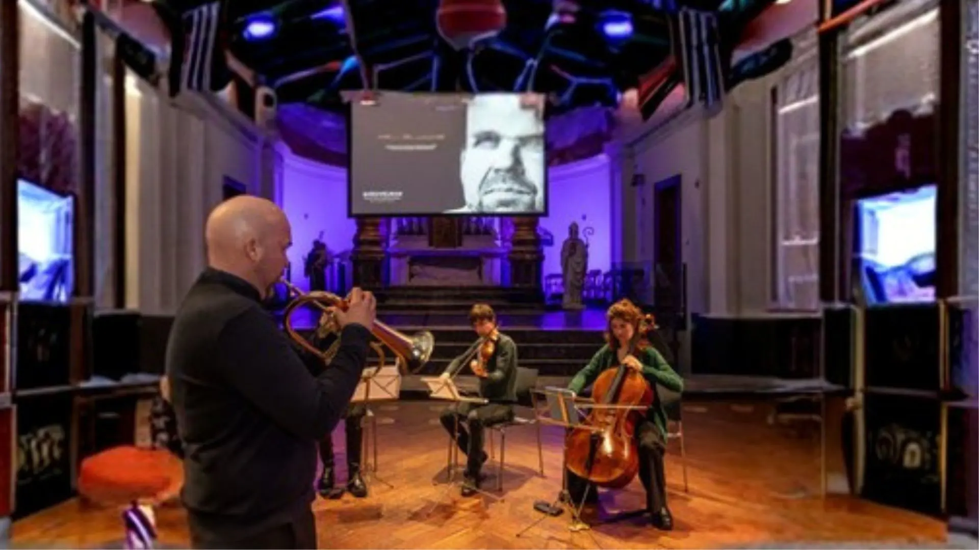 André Heuvelman - <p data-start="282" data-end="479">André Heuvelman blends music, silence, and leadership insight to create keynotes that transform pressure into clarity, connection, and lasting impact.</p>