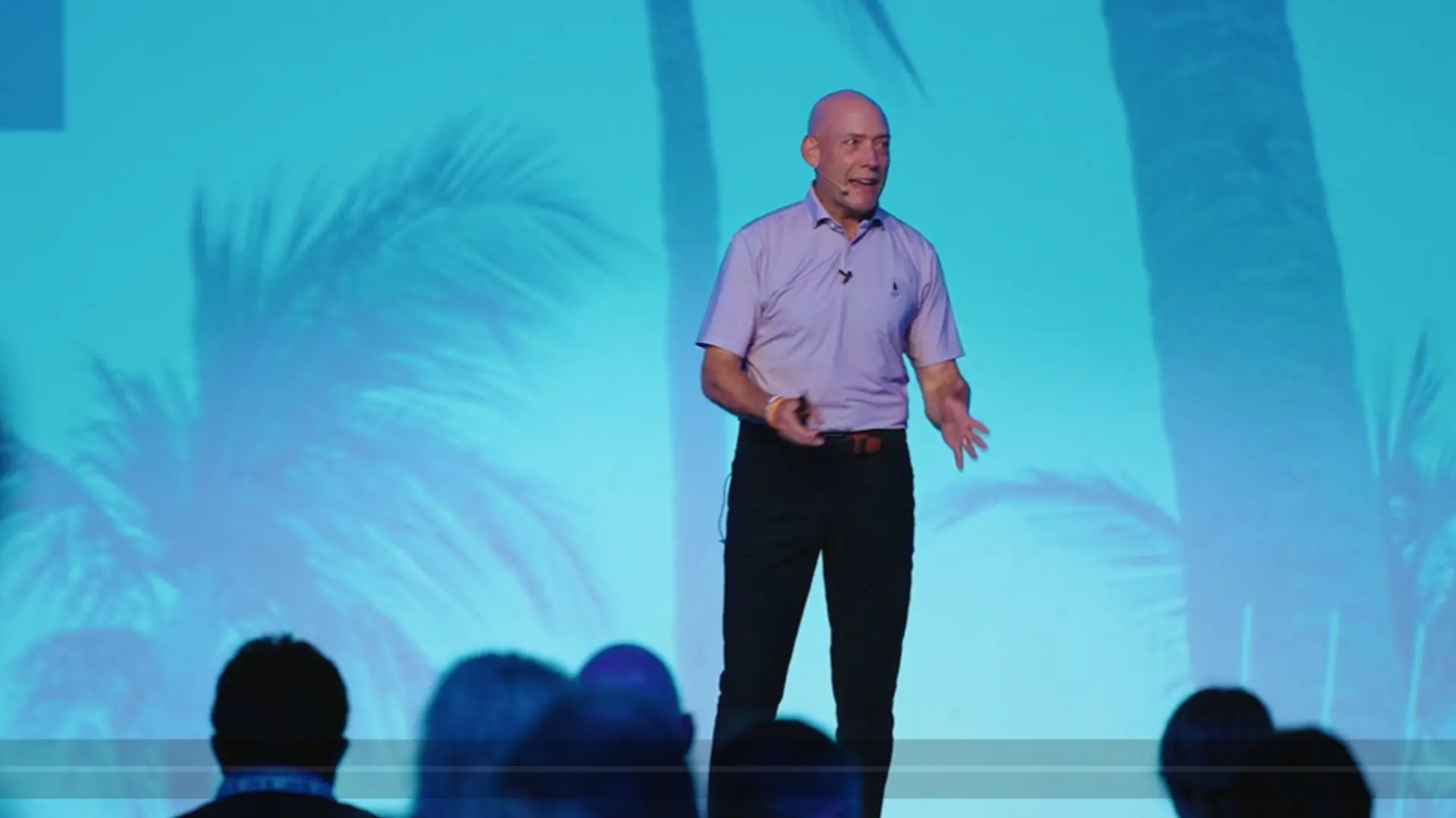 David Friedman - <p data-start="290" data-end="501">CEO, author, and culture transformation expert David Friedman helps organizations build high-performance cultures that drive engagement, collaboration, and results.</p>
<p data-start="503" data-end="586">&nbsp;</p>