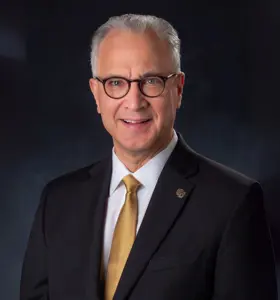 Mark Kennedy - Mark Kennedy equips leaders to compete in a divided world, offering clarity amidst disruption through strategic frameworks and insights.