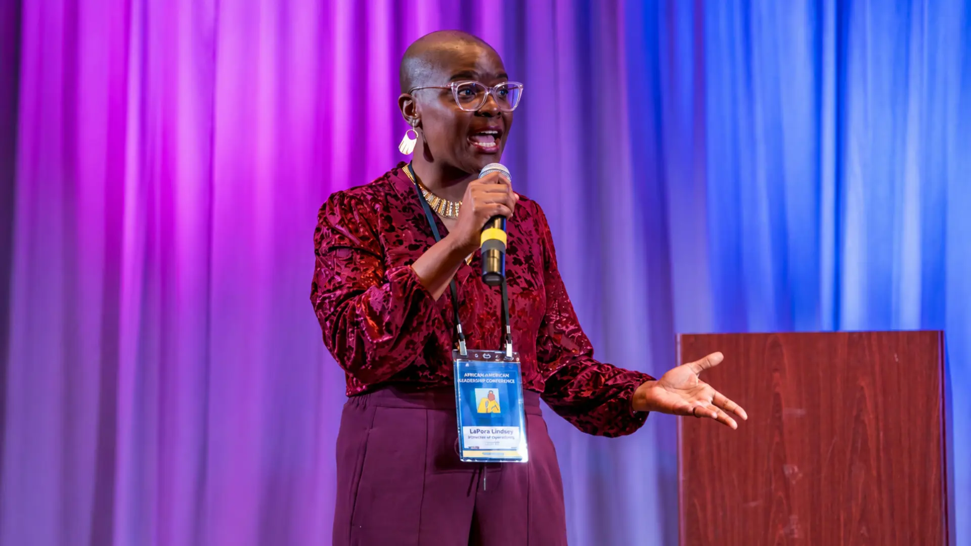 LaPora Lindsey - <p data-pm-slice="1 1 []">LaPora Lindsey helps organizations turn disengagement into ownership, equipping teams to strengthen accountability, pride and workplace engagement.</p>