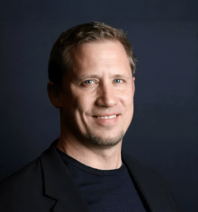 Andy Core - Motivational Thought Leader: Andy Core's strategies drive results, increase employee engagement, and foster a positive work environment. Book him for your next event!