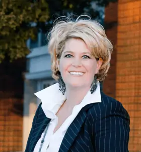 Tami Evans - Employee Engagement and Levity Leadership Expert