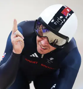 Jaco Van Gass - 4x Paralympic Gold Medallist and former soldier inspiring audiences to overcome adversity and perform under pressure.