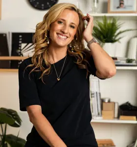 Mimi Nicklin - Global empathy expert helping leaders drive performance, inclusion and innovation.