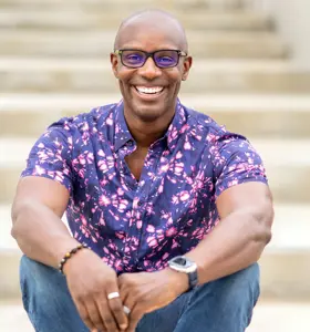 Shola Richards
