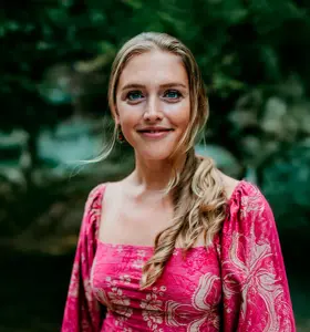 Alicia Roth Weigel