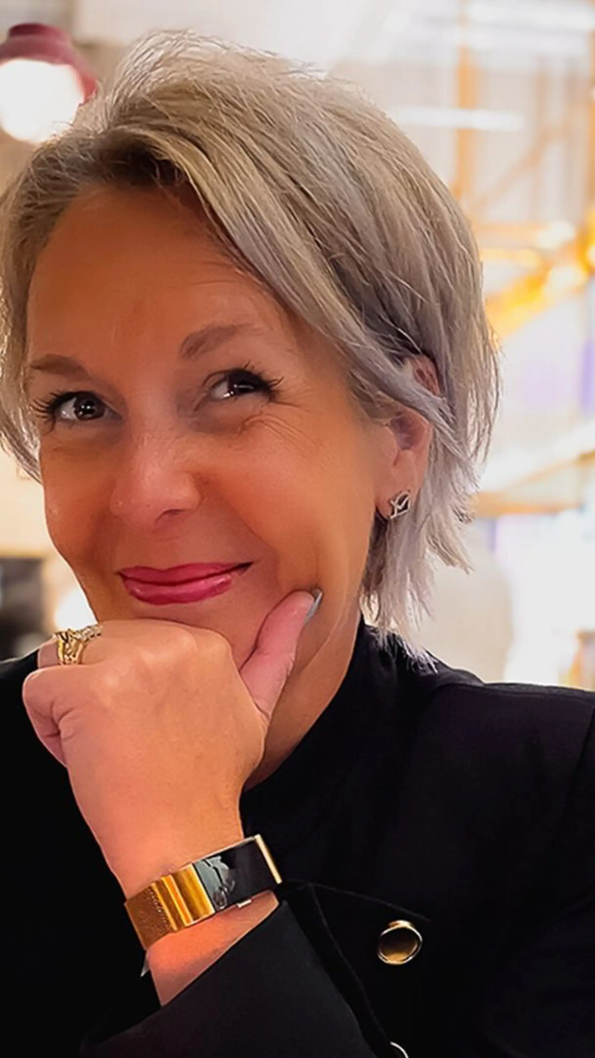 K D Adamson - <p data-start="293" data-end="483">K D Adamson inspires global audiences to rethink value, leadership and the future through sharp insight, bold ideas and no-nonsense delivery.</p>