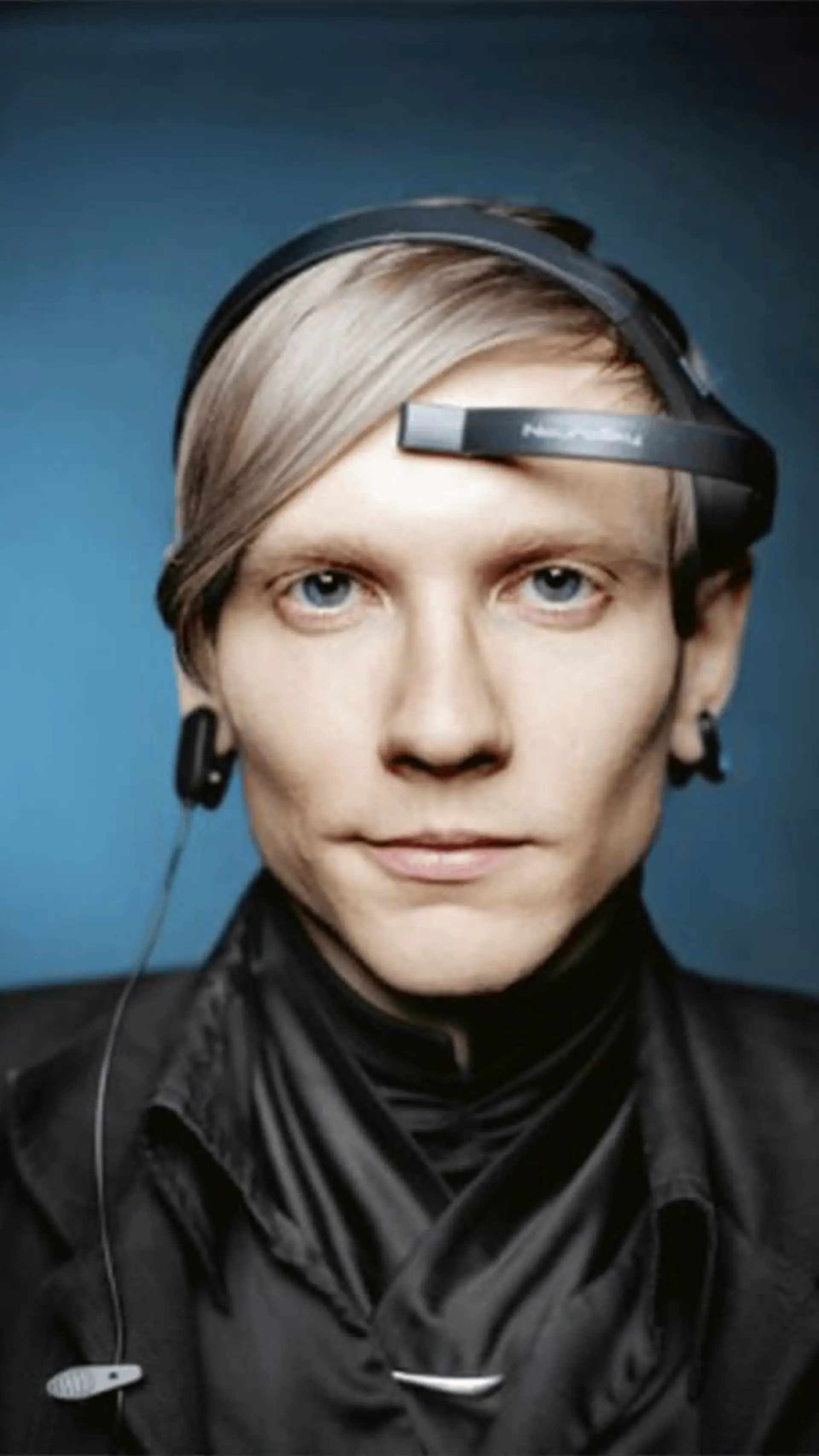 Teemu Arina - Teemu Arina - Tech entrepreneur, biohacking expert, and digital transformation pioneer. He helps organizations optimize productivity and health with cutting-edge strategies.