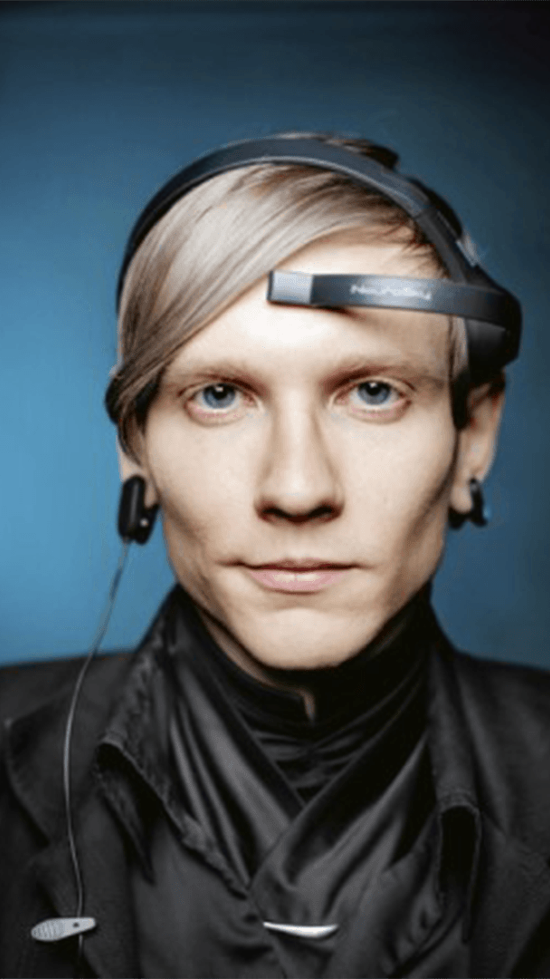 Teemu Arina - Teemu Arina - Tech entrepreneur, biohacking expert, and digital transformation pioneer. He helps organizations optimize productivity and health with cutting-edge strategies.