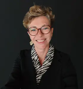 Harriet Kingaby - Harriet Kingaby accelerates solutions to information integrity at the crossroads of advertising, climate and human rights.