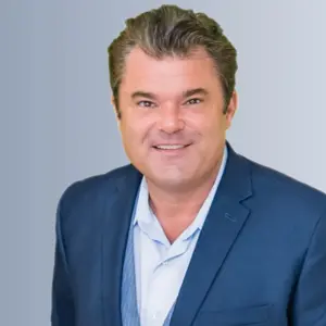 Dean Lindsay