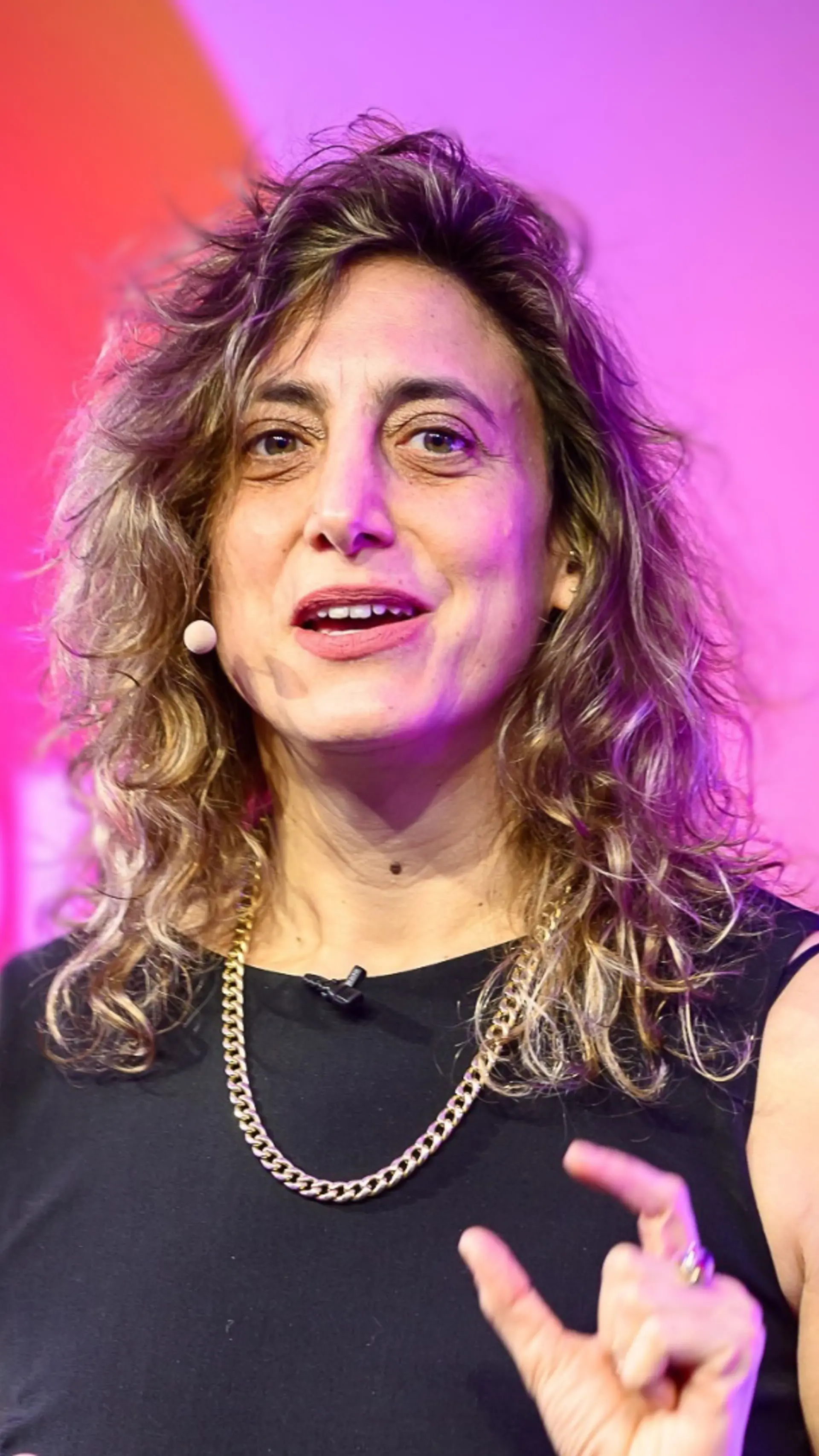 Rinat Sherzer - <p>Rinat Sherzer connects science, design, and human experience to explore equity, mental health, and systemic change.</p>