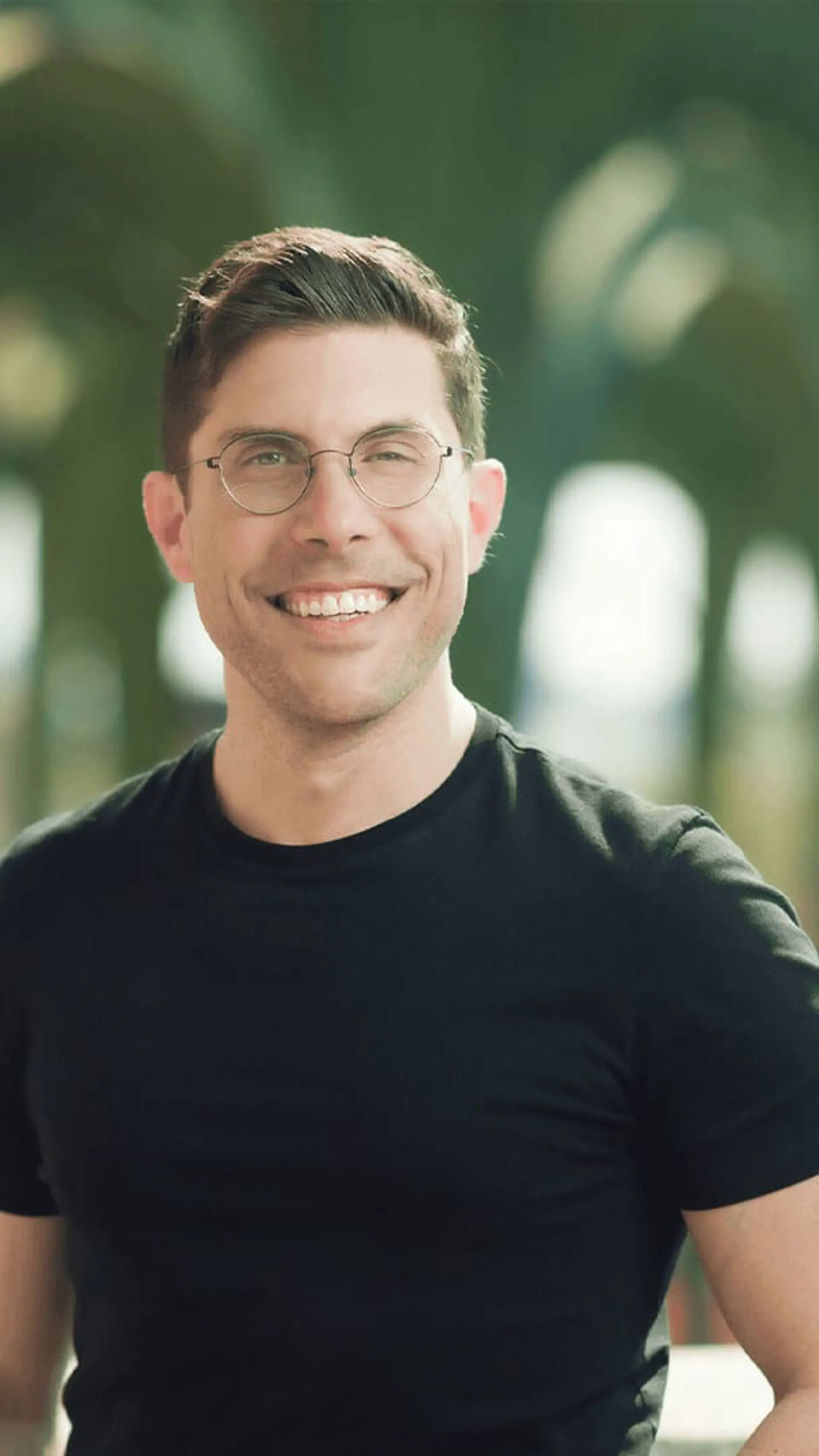Byron Slosar - <p data-start="266" data-end="438">Founder of hellohive helping organizations transform early-career hiring through inclusive, future-focused talent strategies.</p>