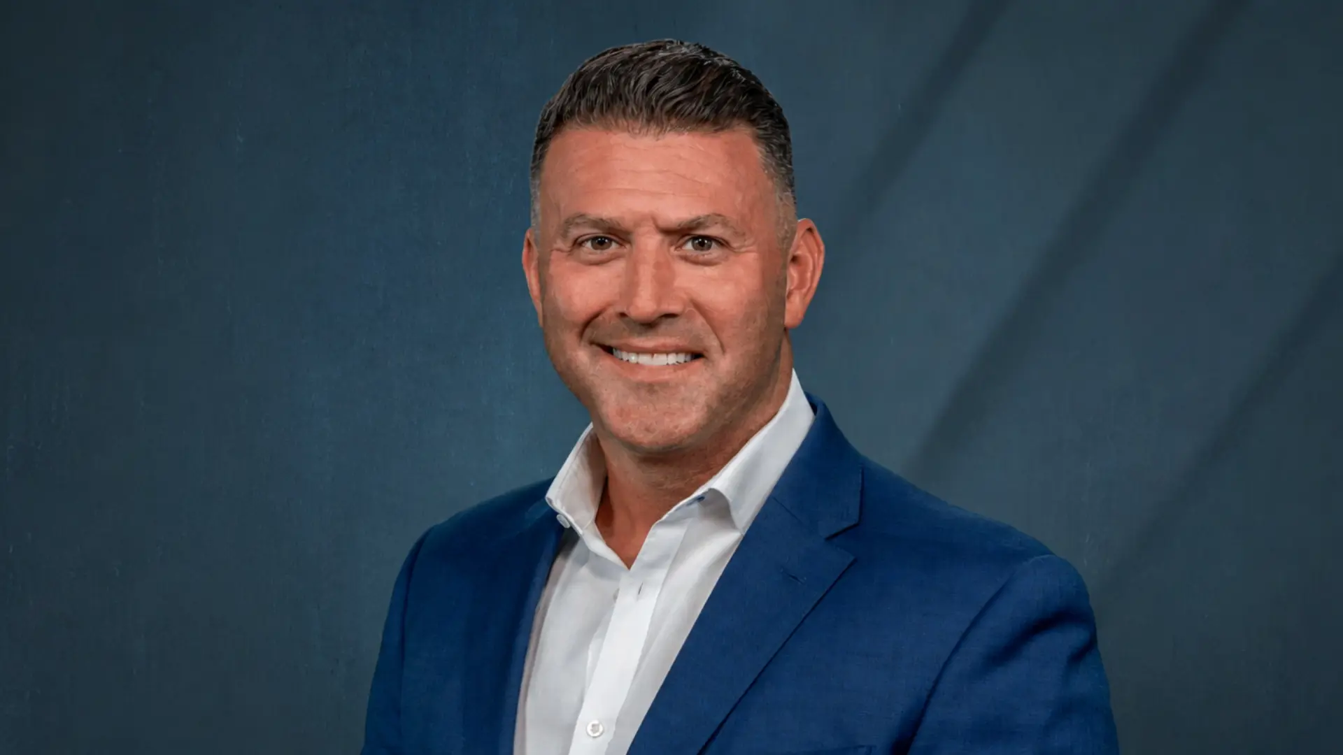 Jake Duffy - <p>Jake Duffy turns lessons from Special Operations and business transformation into practical tools for leadership and performance under pressure.</p>