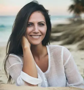 Tenille Bentley - Award-winning business leader Tenille Bentley inspires organizations with proven strategies for resilience, innovation, and wellbeing through leadership, education, and the science of sound.&nbsp;