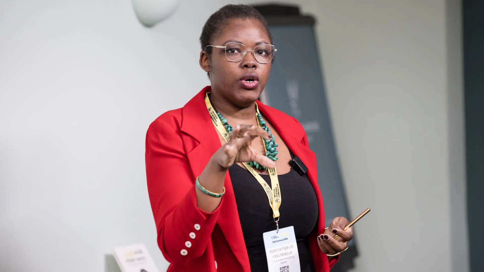 Beatrice Kabutakapua - <p data-start="228" data-end="366">Beatrice Kabutakapua helps leaders turn lived experience into influence, confidence, and authentic leadership.</p>