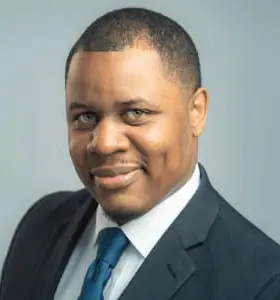 Pierre C. Quinn - Pierre C. Quinn: Empowering leaders for more than 15 years. Unlock personal success and professional growth with a true expert.