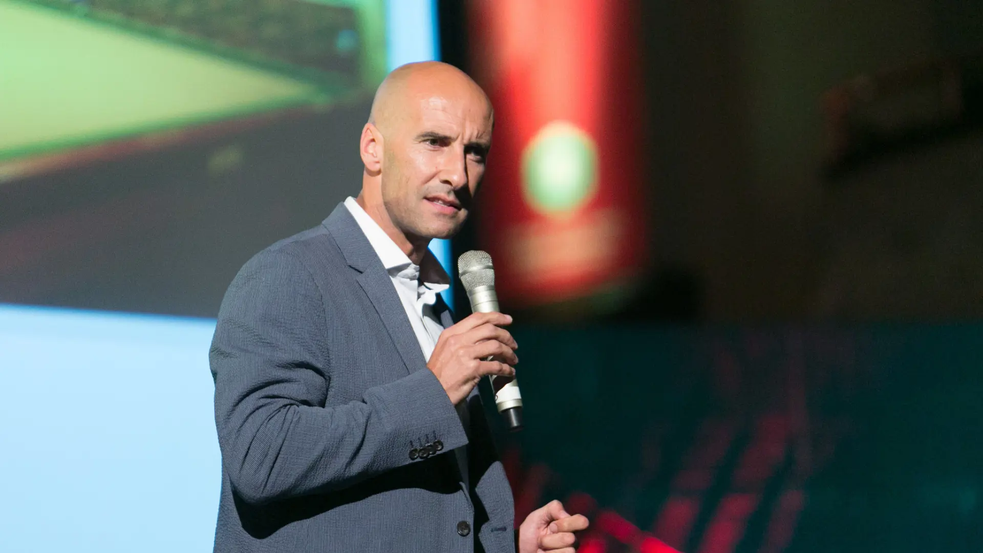 Dean Allen - <p>Award-winning historian, best-selling author and internationally acclaimed keynote speaker inspiring audiences through history, leadership and conservation.</p>