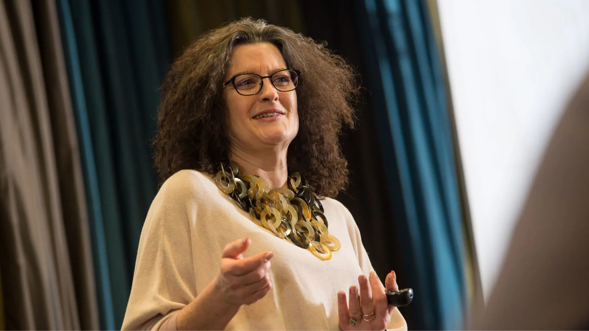 Anita Sauvage - <p data-start="231" data-end="386">Executive coach and organisational change specialist helping leaders and teams build resilience, confidence and lasting impact.</p>
