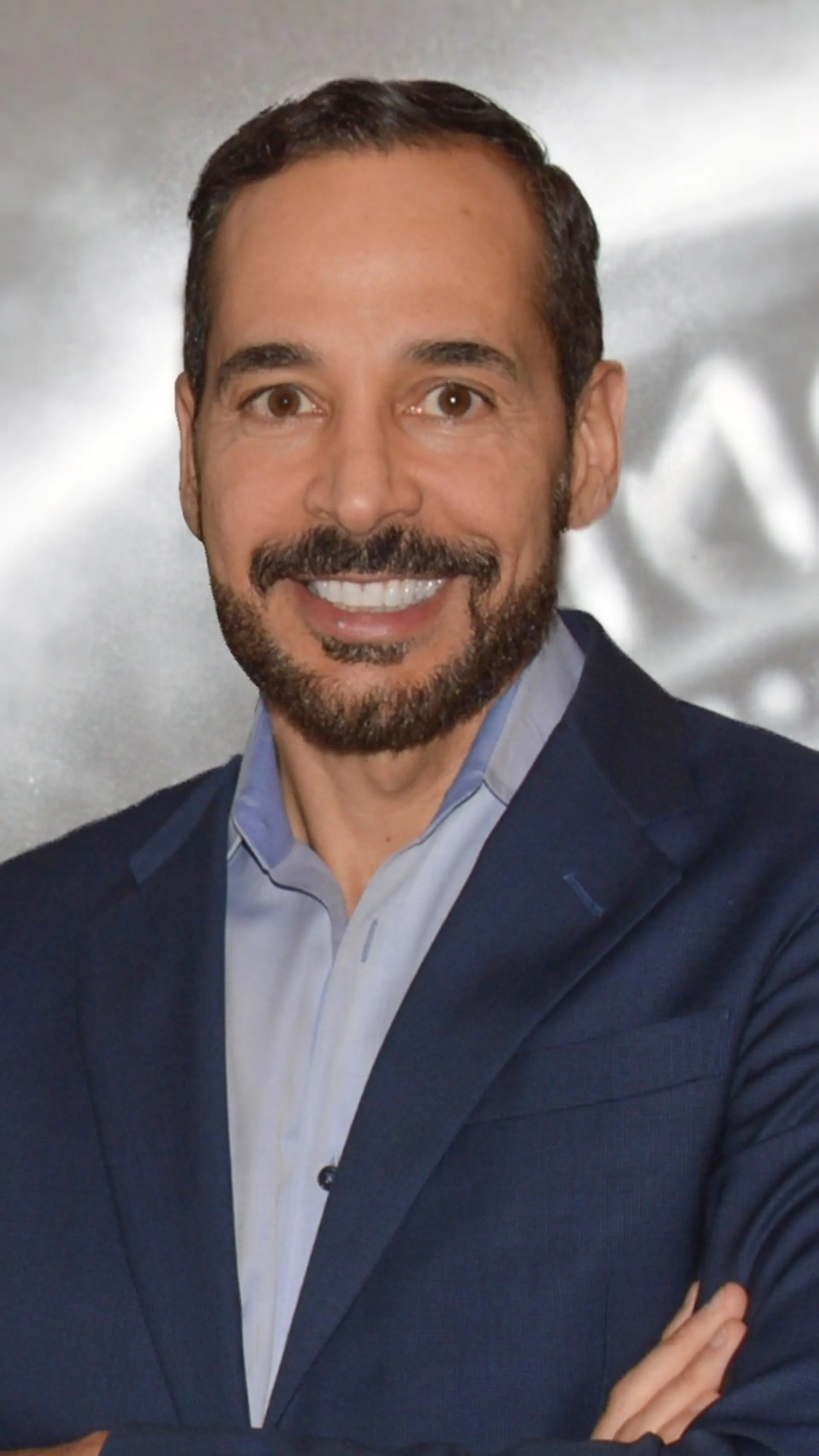 William Arruda - <p>Personal branding pioneer helping professionals and companies stand out, grow and lead with authenticity.</p>