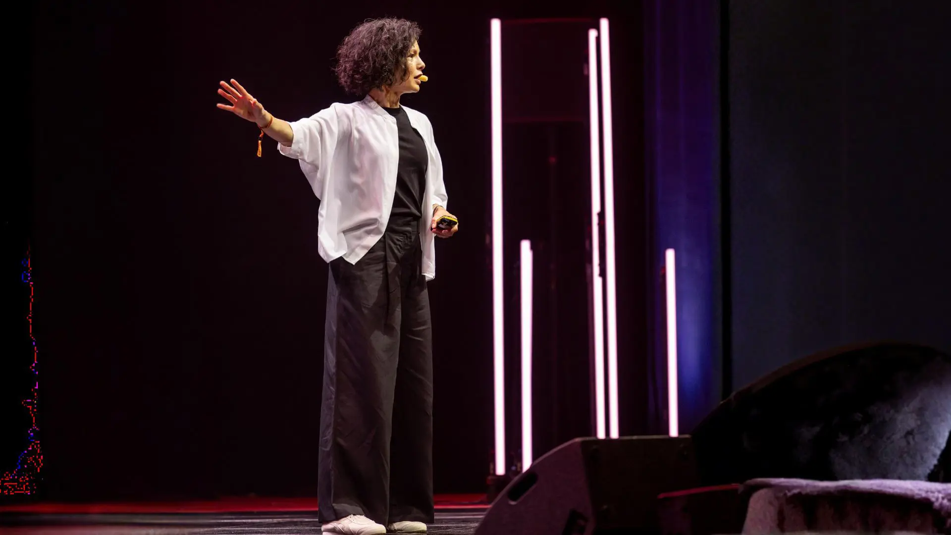 Anis Qizilbash - <p data-start="277" data-end="474">Anis Qizilbash helps leaders and teams perform at their best under pressure with practical, science-backed tools for focus, confidence, and execution.</p>