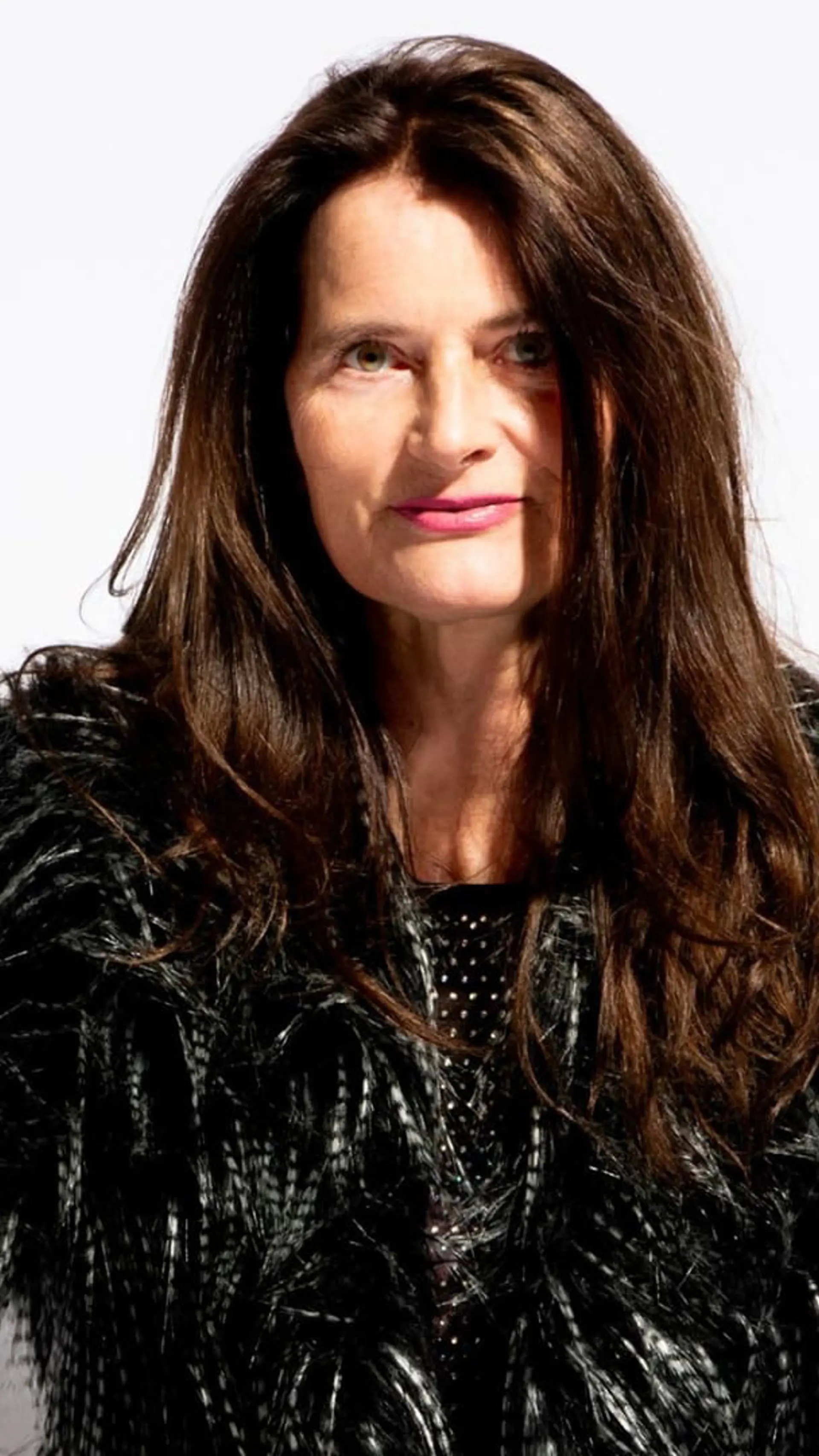 Ulrike Kerber - <p class="" data-start="214" data-end="326">Unlock future-ready creativity with Ulrike Kerber, AI researcher, designer, and global innovation catalyst.</p>