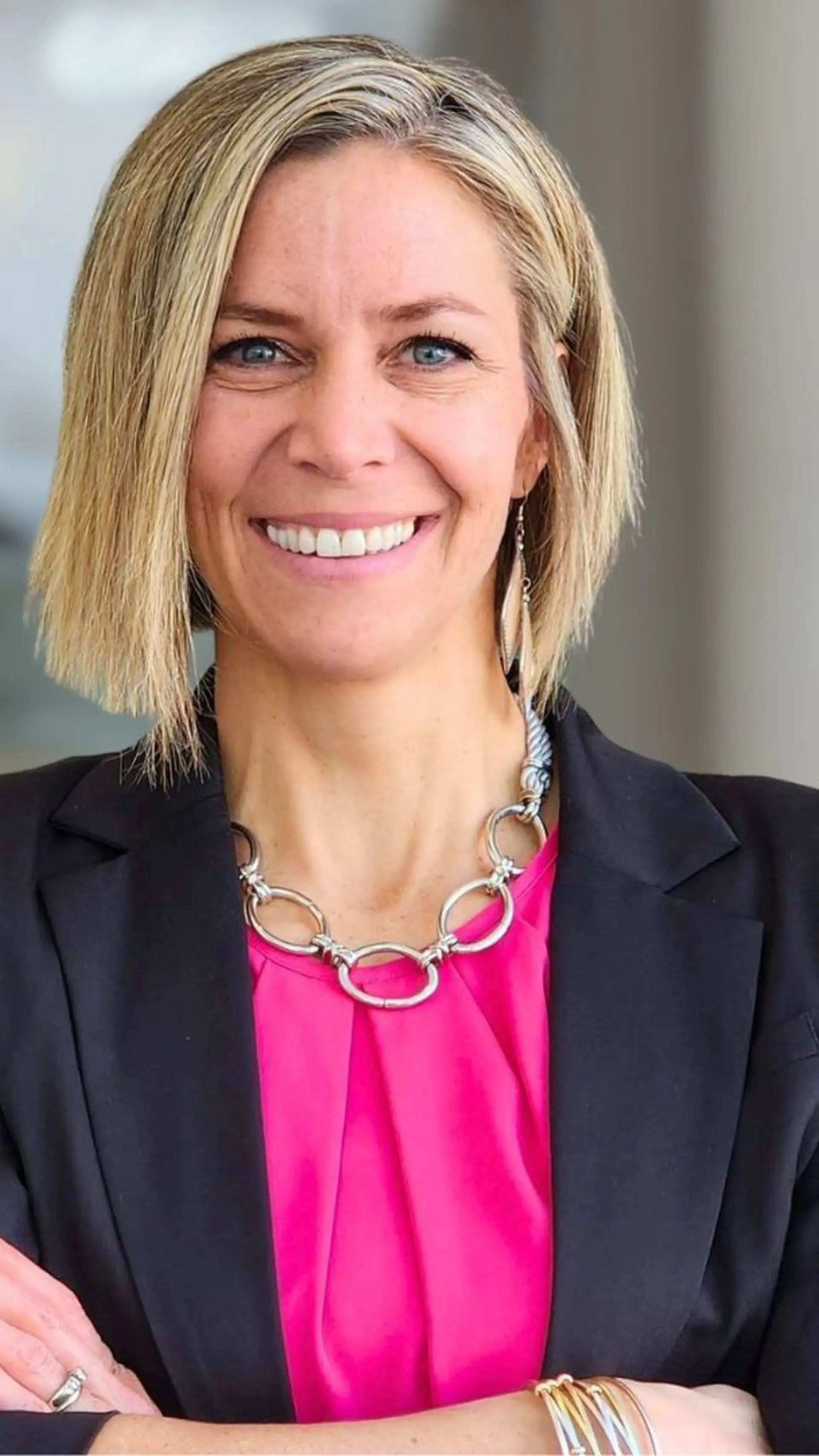 Noelle Pikus Pace - <p data-start="347" data-end="477">Olympic silver medalist and bestselling author inspiring leaders to turn adversity into focus, resilience, and meaningful results.</p>