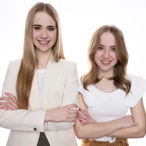 Mercedes & Anastasia Korngut