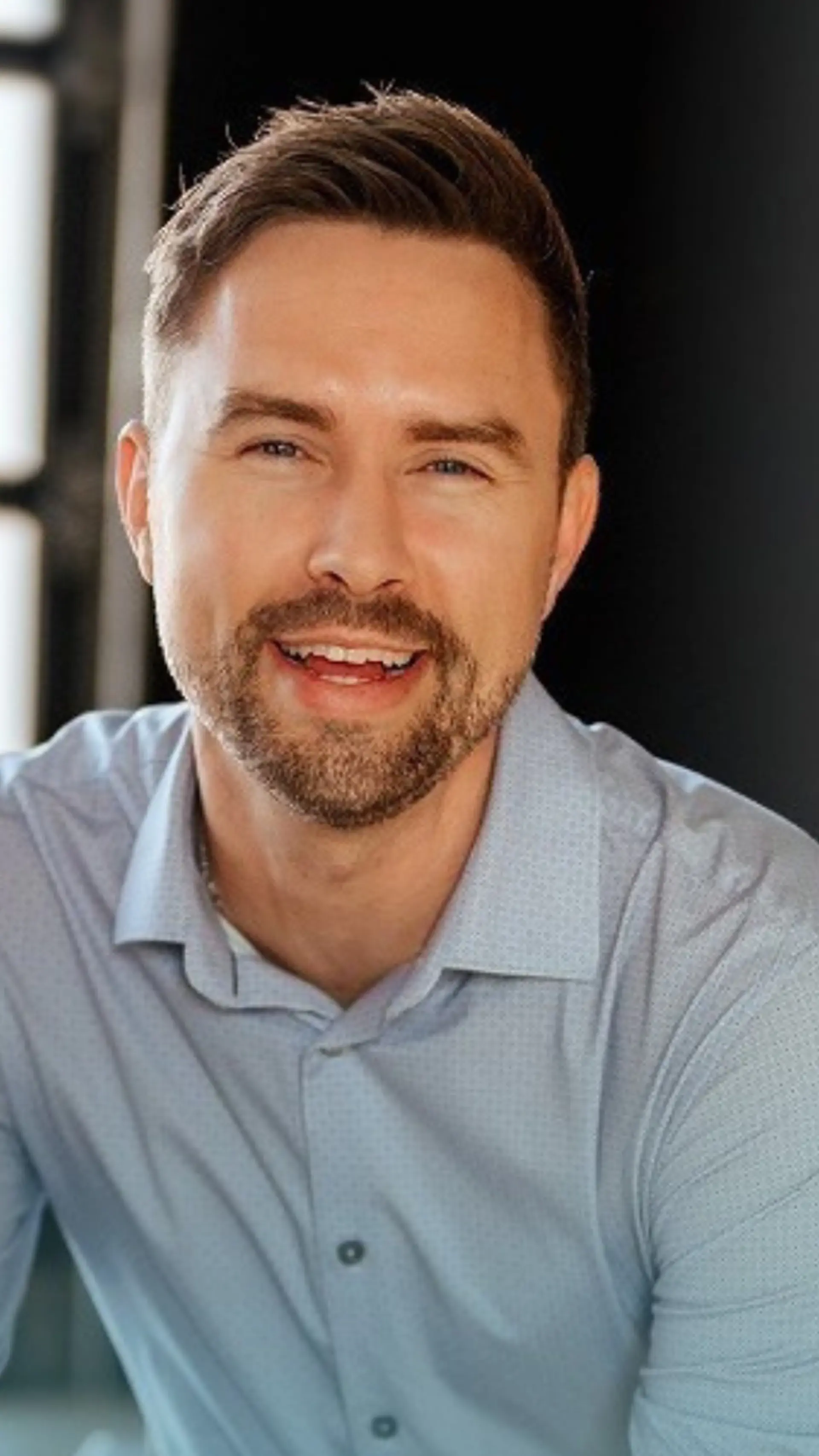 Alex Dorr - <p>Alex Dorr helps leaders eliminate workplace drama, strengthen team alignment and create effortless, high-performing workplaces.</p>