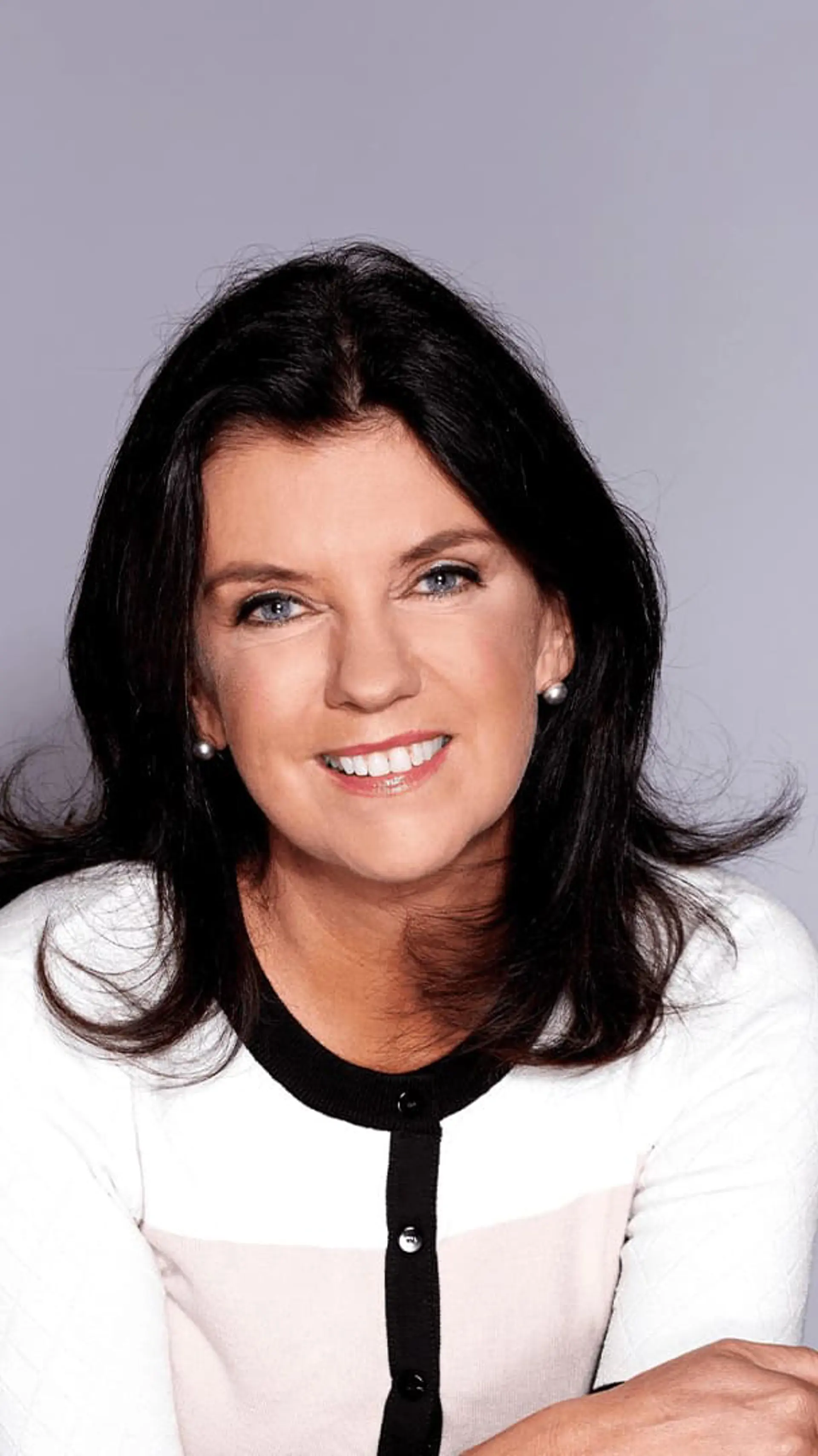 Dr Dawn Harper - Elevate Workplace Wellness: Dr. Dawn Harper, NHS veteran, boosts employee health for productive organizations.