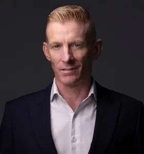 Thomas Coleman - Thomas Coleman delivers clear, science-grounded insights on sleep, health and performance for teams, leaders and shift-based workplaces.