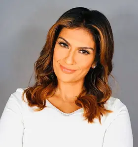 Hena Doba - Hena Doba is a dynamic journalist and national news anchor known for her powerful insights on change, resilience, and leadership.