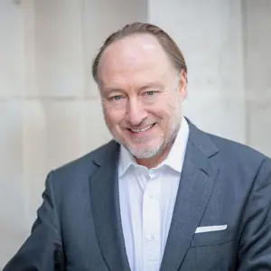 Andrew Roberts