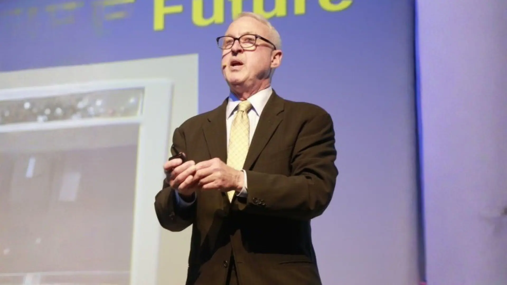 Chuck Martin - <p data-start="276" data-end="429">New York Times bestselling author and futurist decoding IoT, AI, and the future of personal air travel.</p>