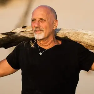 Yossi Ghinsberg