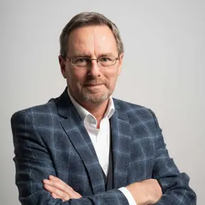 Andrew Busby