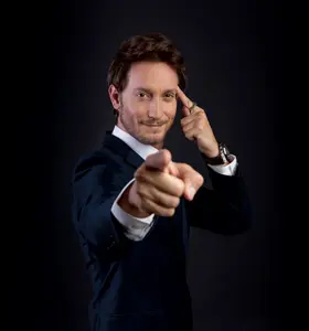 Lior Suchard
