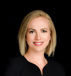 Emilie Sydney-Smith - From Big Tech mindset to real-world results. Emilie empowers companies to scale with confidence and future-proof strategy.