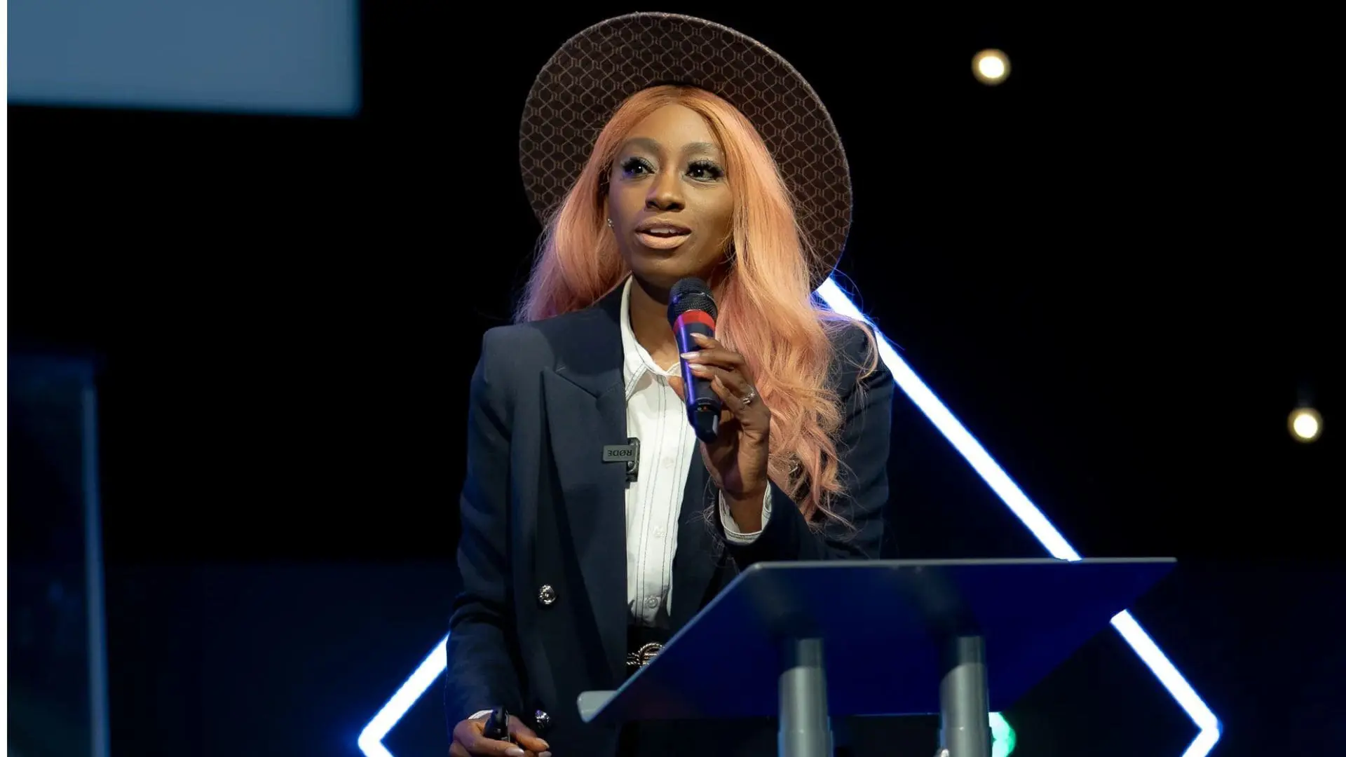 Ife Thomas - Ife Thomas, acclaimed speaker, turns challenges into triumphs. Her TEDx talk 'Owning Your Shine' empowers organizations to harness adversity for success.