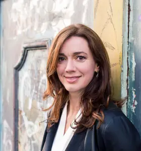 Stephanie Hare