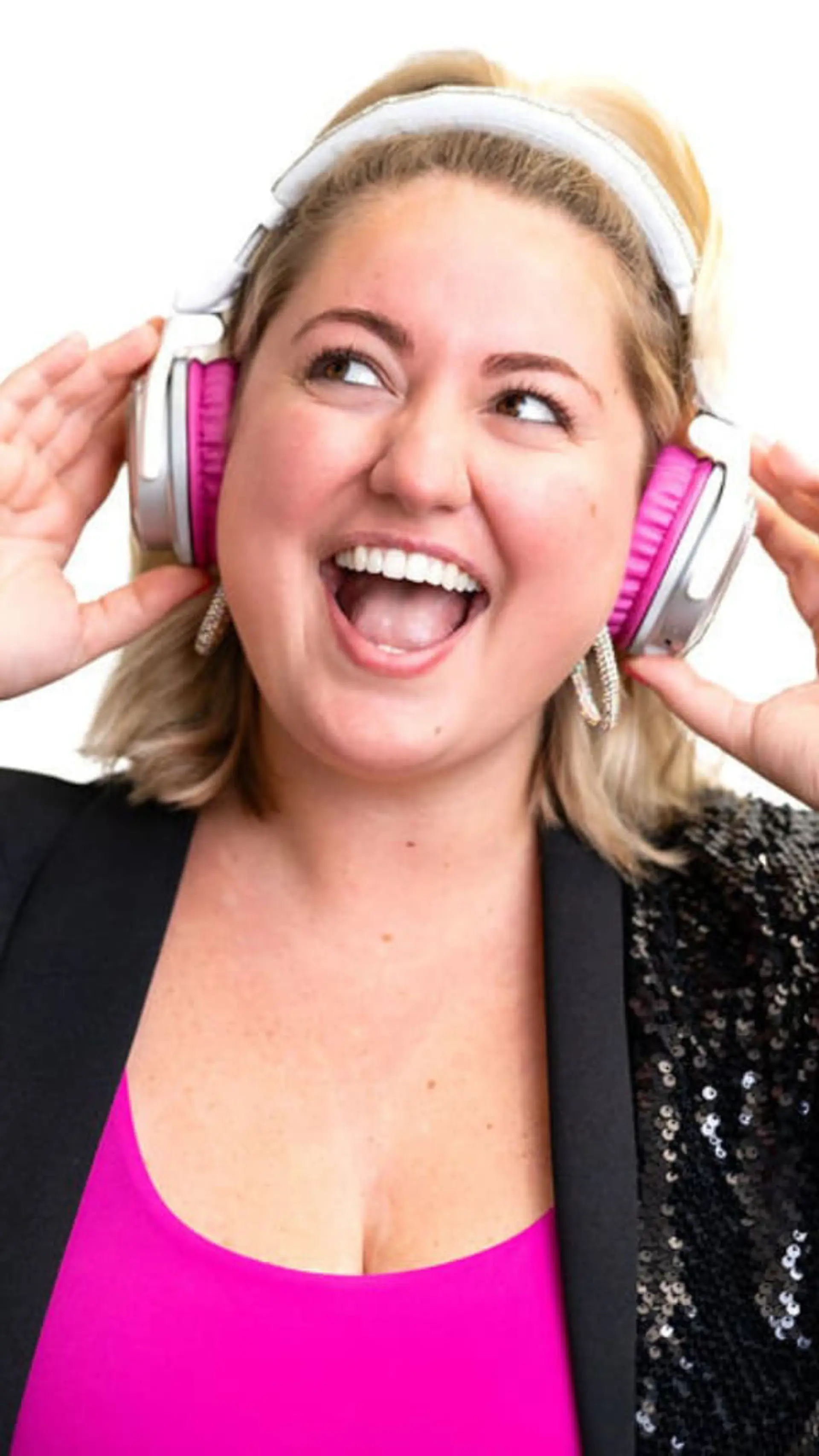 Alexandria Agresta - <p class="isSelectedEnd">Alexandria Agresta turns the keynote into a live, high-energy experience where music, movement and leadership come together.</p>