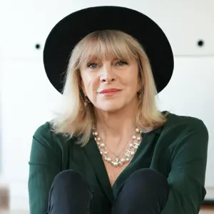 Marisa Peer