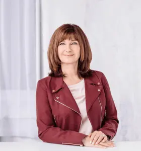 Cheryl Cran - Award-winning strategic leadership expert, and future of work influencer 