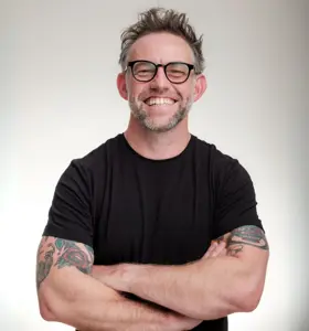 Pierre du Plessis - Pierre du Plessis empowers leaders to embrace chaos, rethink strategy, and build businesses that matter, trusted by BMW, Tencent, and global innovators.