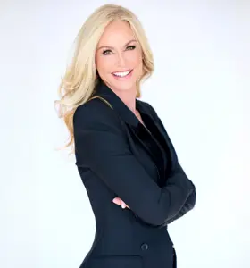 Amberly Lago - Amberly Lago inspires audiences to turn adversity into strength through resilience, grit, and meaningful human connection.