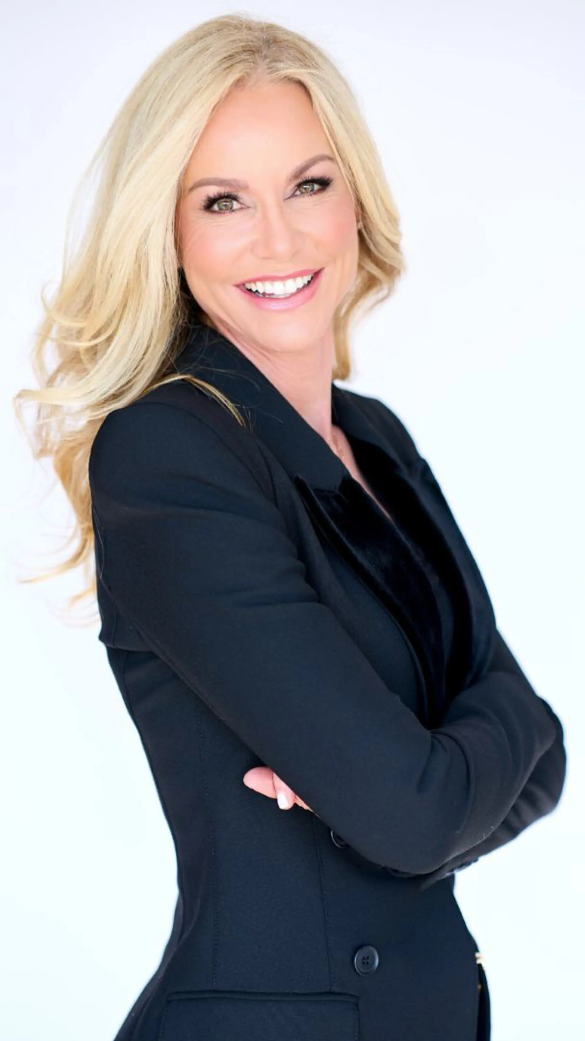 Amberly Lago - <p data-start="281" data-end="451">Amberly Lago inspires audiences to turn adversity into strength through resilience, grit, and meaningful human connection.</p>