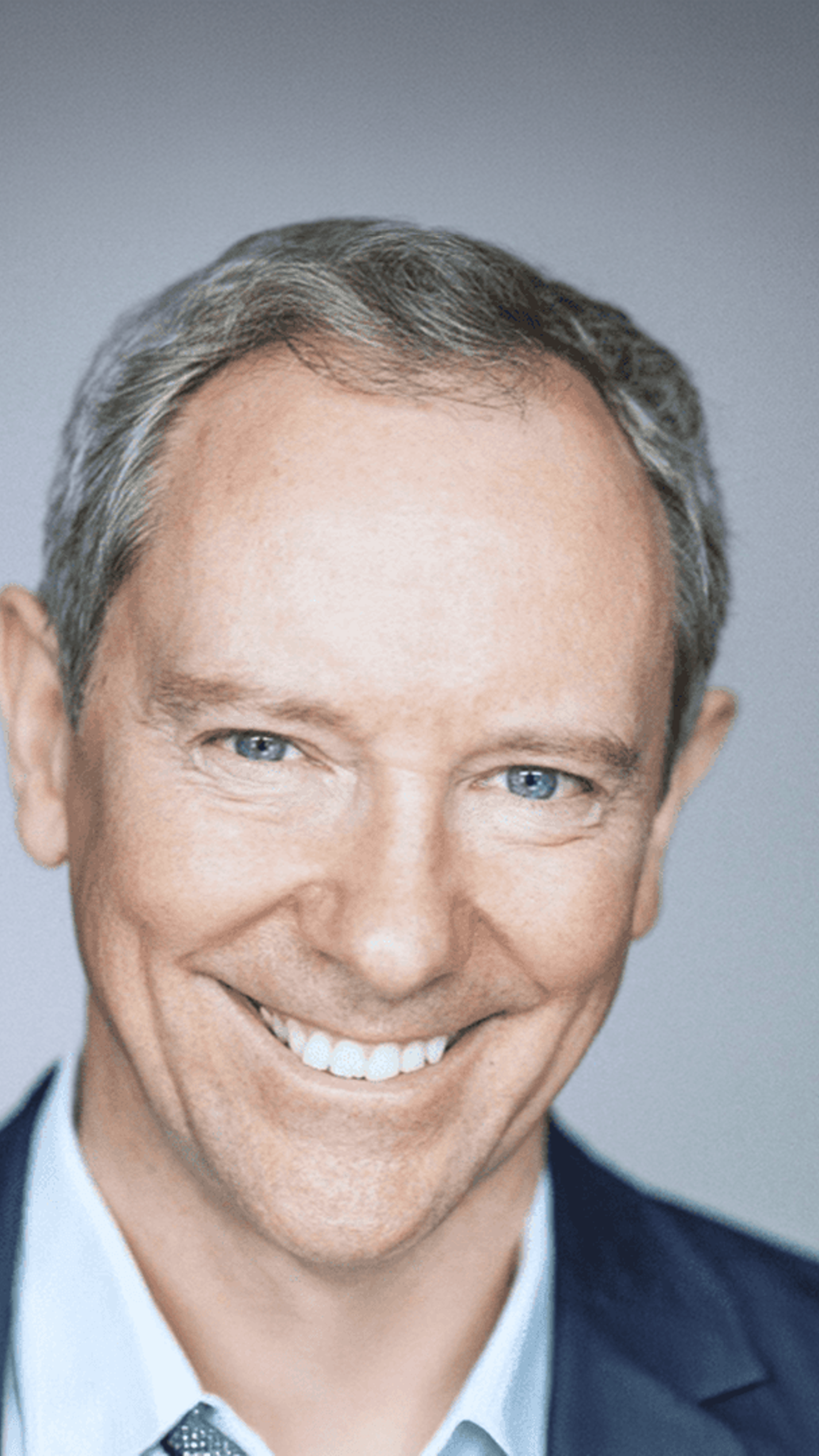 Robin Kermode - Robin is a renowned communication coach and bestselling author with over 20 years of experience.