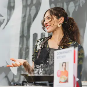 Dominique Woolf