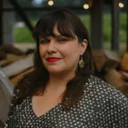 Sarah Lohman - Discover culinary history with Sarah Lohman! A New York Times bestselling author, she inspires organizations to explore America’s food culture and address sustainability challenges.