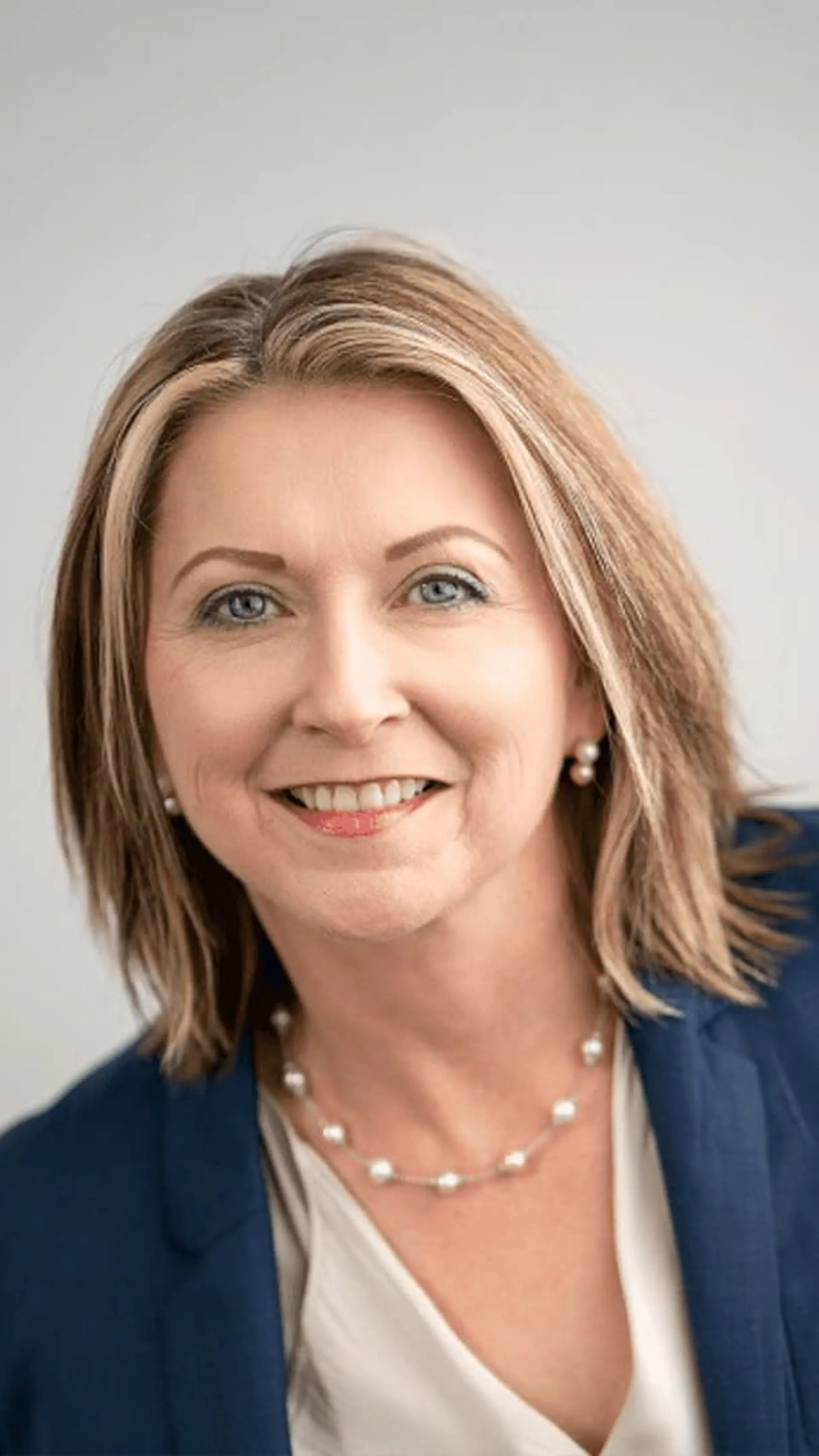 Bonnie Hagemann - <p data-start="247" data-end="376">Visionary CEO and leadership expert helping organizations build resilient, high-performance cultures.</p>